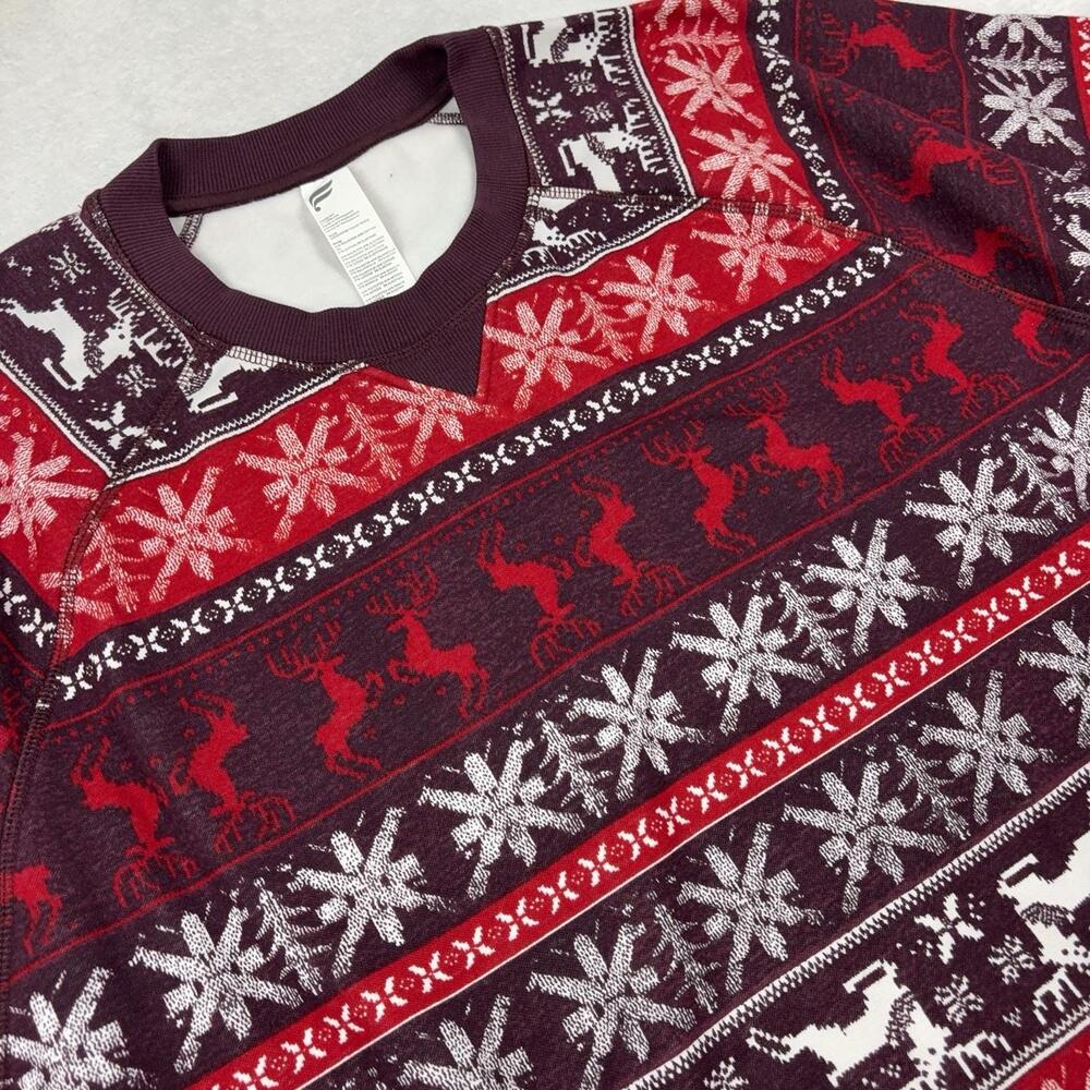 Fabletics Pullover Sweater Men 2XL Purple Fair Isle Lined Fleece Logo Winter NWT